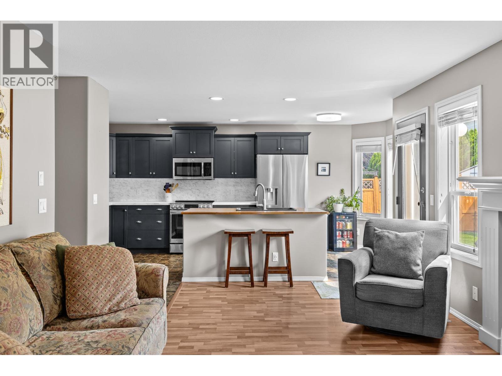715 Hemlock Road, Kelowna, British Columbia  V1X 4W9 - Photo 7 - 10398632