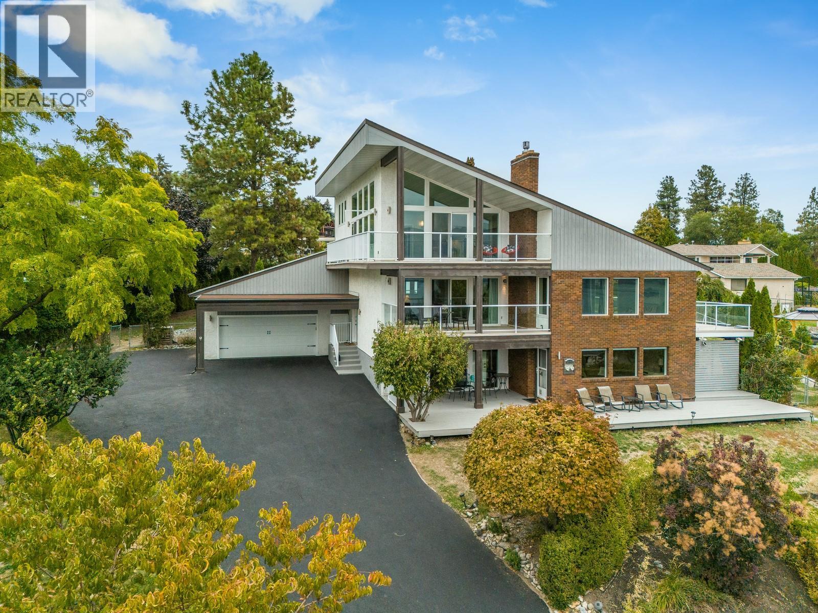 3137 Vector Drive, West Kelowna, British Columbia  V1Z 3B1 - Photo 1 - 10398252