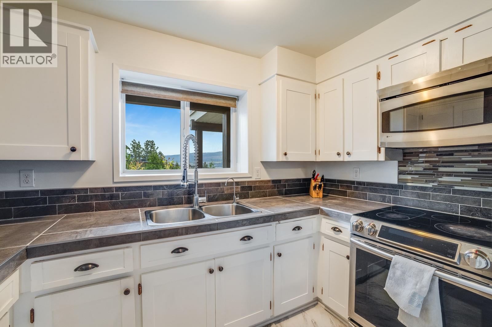 3137 Vector Drive, West Kelowna, British Columbia  V1Z 3B1 - Photo 38 - 10398252
