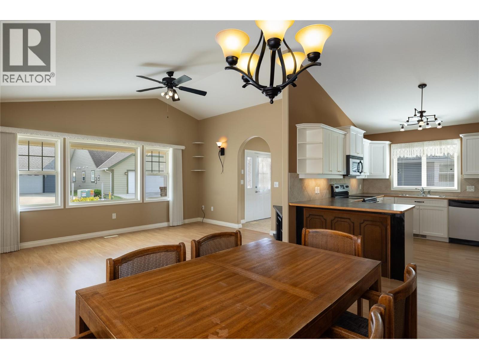 #10 1231 10 Street Sw, Salmon Arm, British Columbia  V1E 0A5 - Photo 20 - 10398318