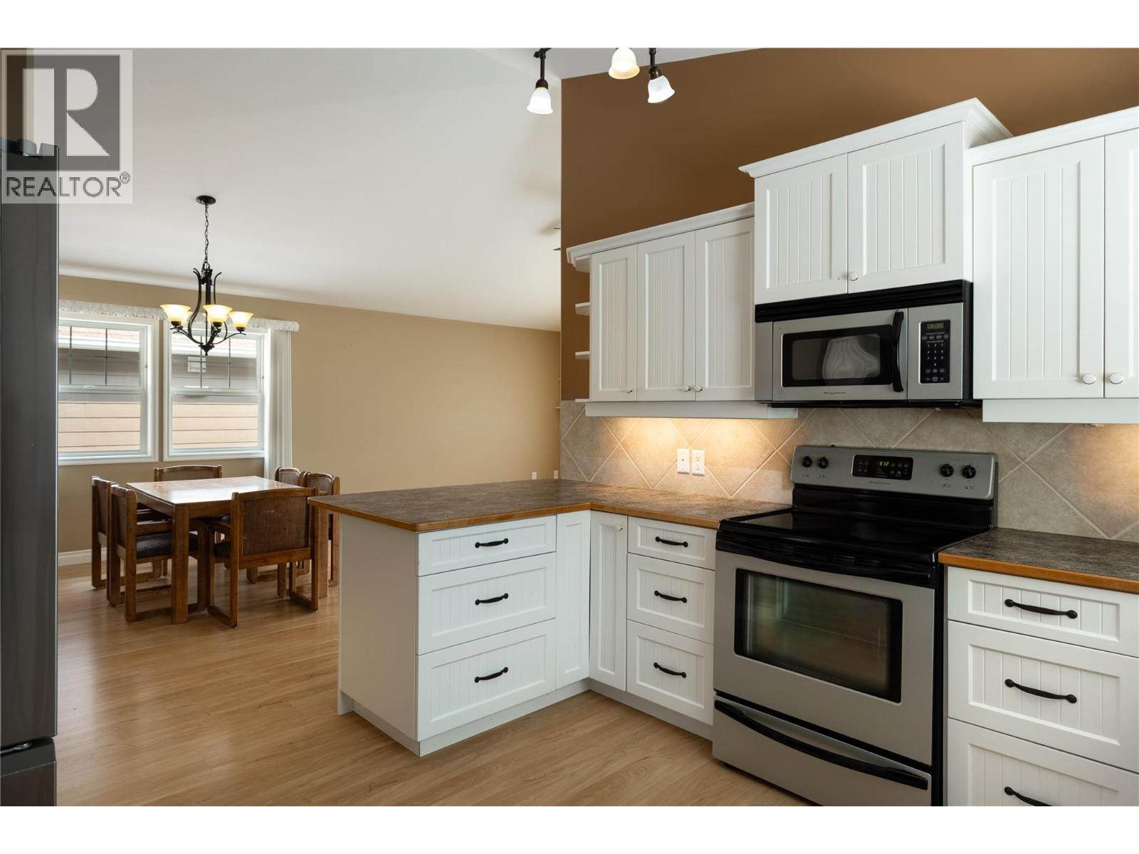 #10 1231 10 Street Sw, Salmon Arm, British Columbia  V1E 0A5 - Photo 29 - 10398318