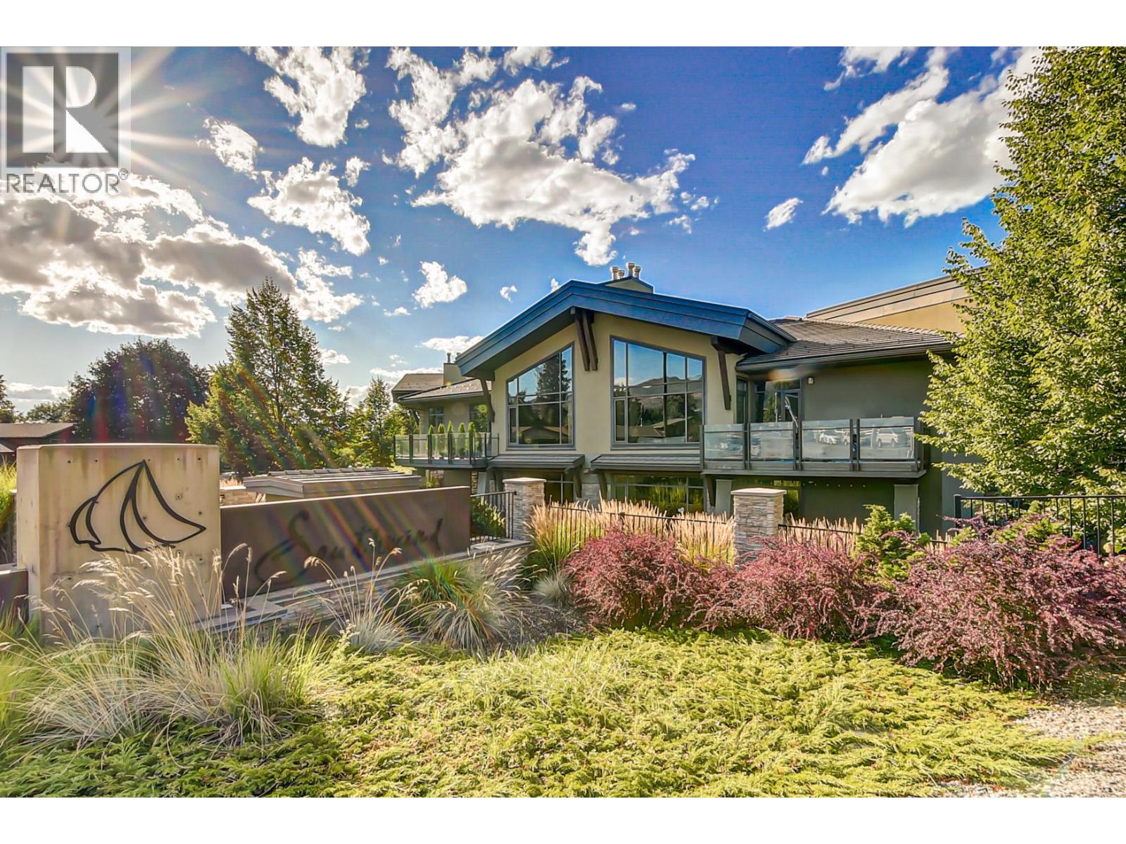 580 Sarsons Road Unit# 301, Kelowna, British Columbia  V1W 5H5 - Photo 1 - 10397547