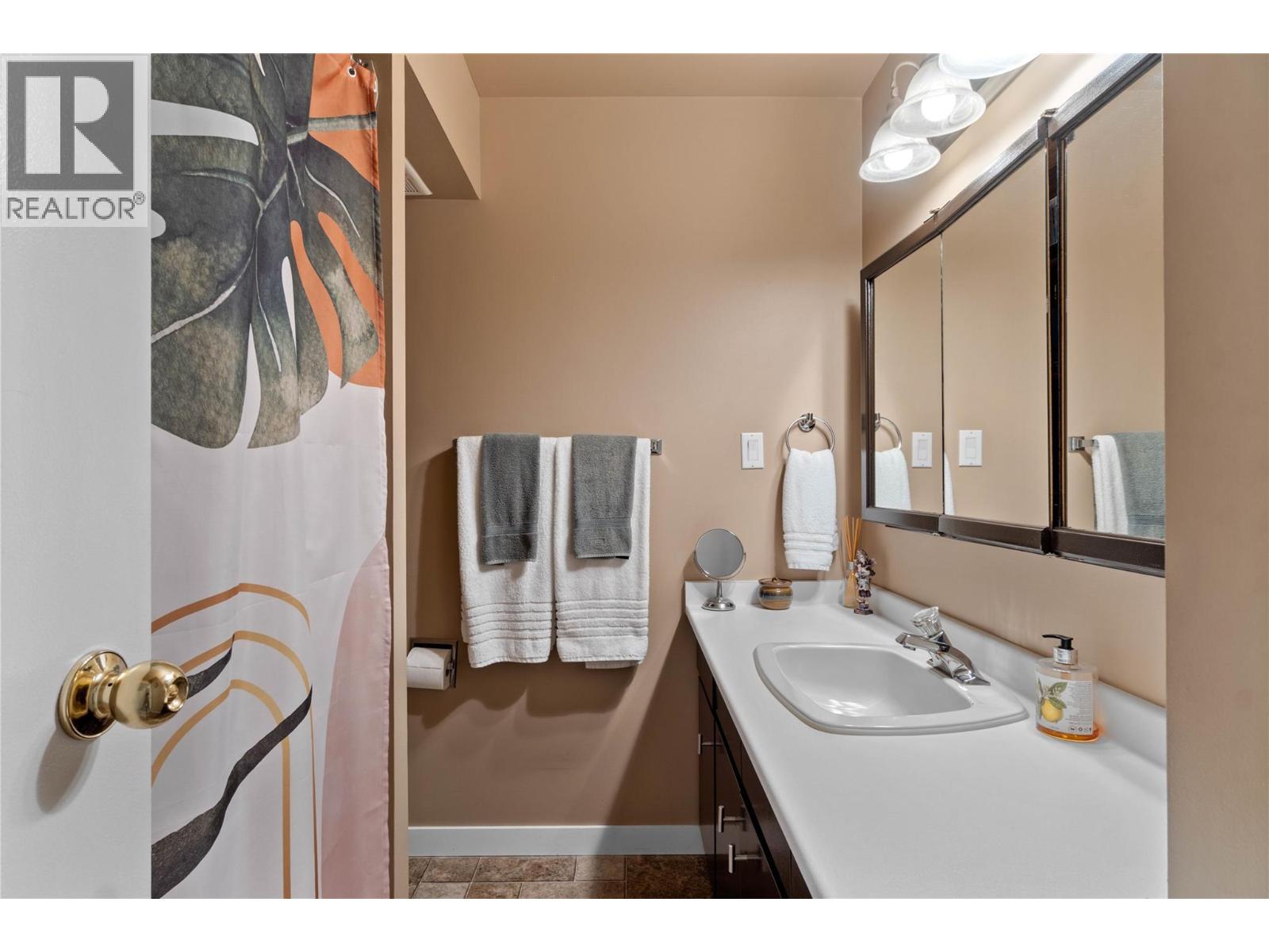290 Pemberton Terrace Unit# 30, Kamloops, British Columbia  V2C 6A9 - Photo 15 - 10398608