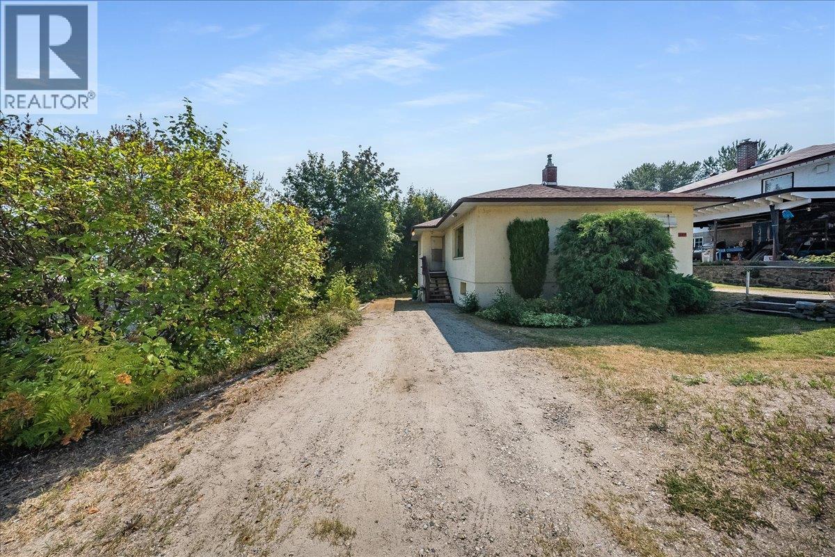 664 Forrest Drive, Warfield, British Columbia  V1R 2H6 - Photo 32 - 10398534