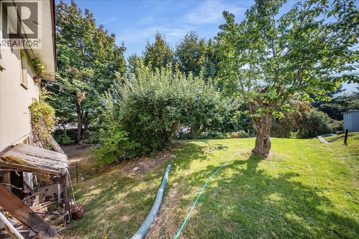 664 Forrest Drive, Warfield, British Columbia  V1R 2H6 - Photo 37 - 10398534