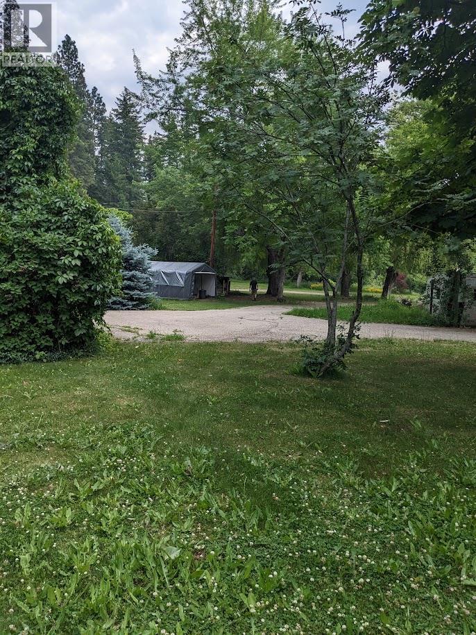 3311 Colton Road, Tappen, British Columbia  V0E 2X1 - Photo 4 - 10398535