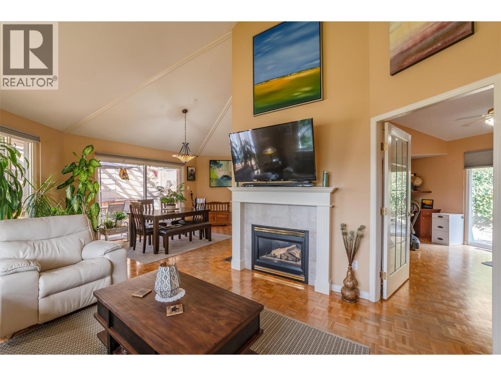 4744 Lakeside Road, Penticton, British Columbia  V2A 8W6 - Photo 23 - 10398714