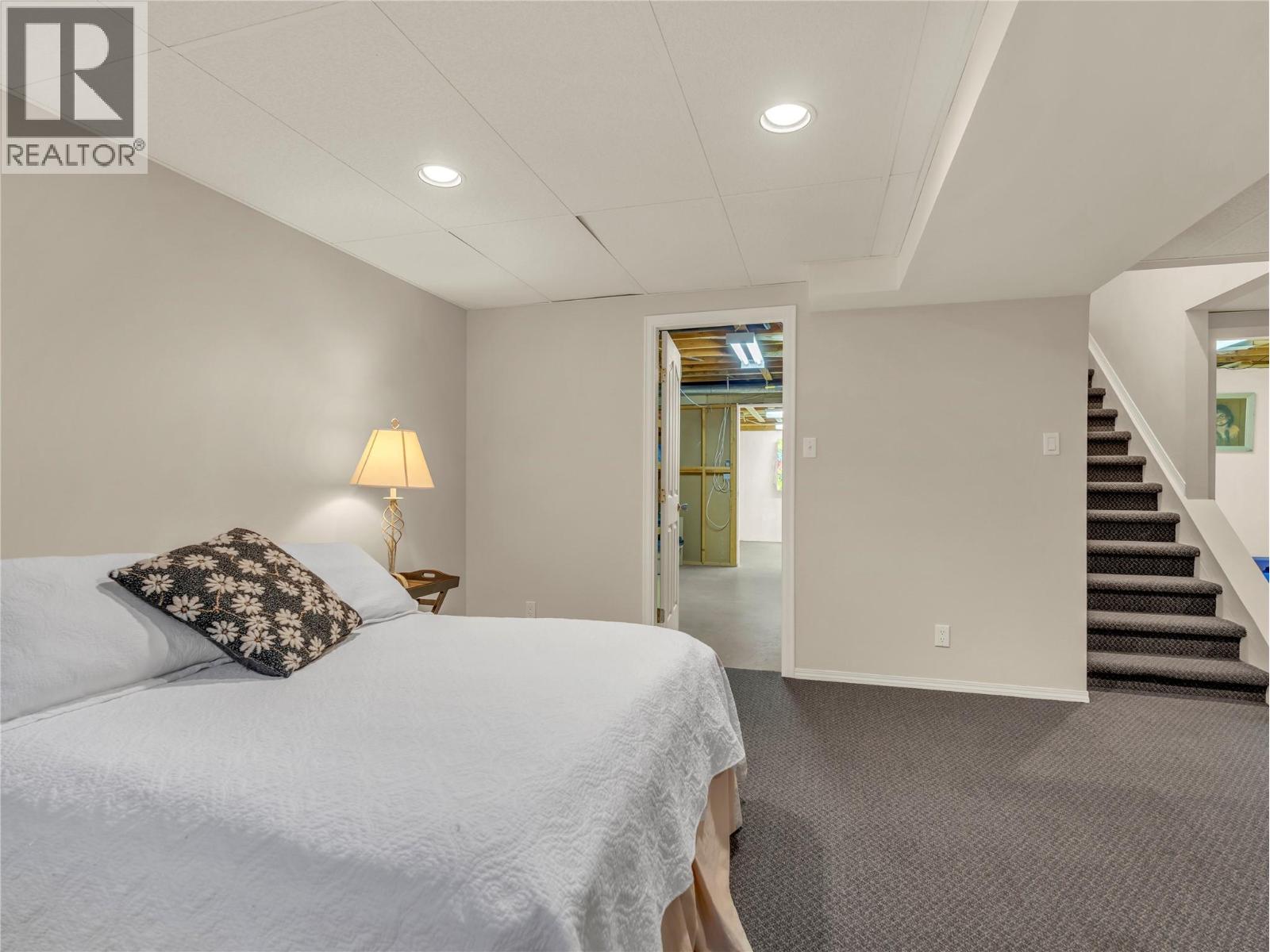 775 Balsam Avenue, Penticton, British Columbia  V2A 7Y8 - Photo 28 - 10398627