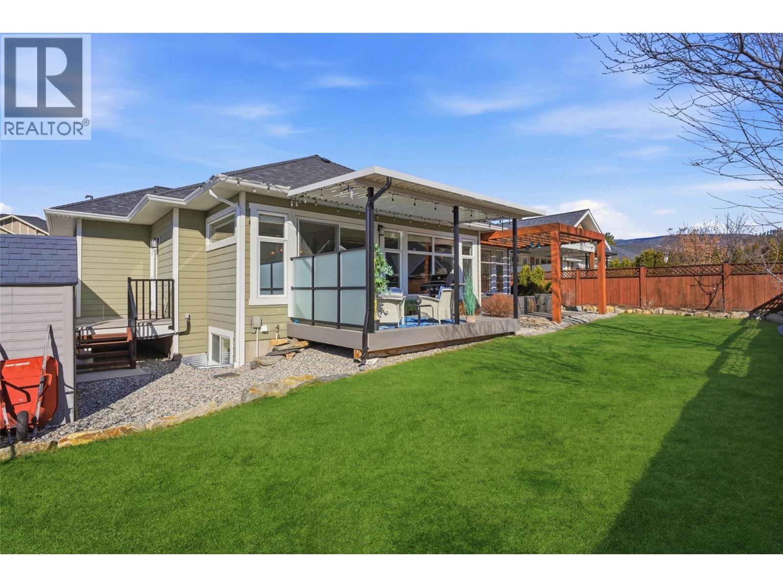 2110 Lawrence Avenue, Penticton, British Columbia  V2A 9G6 - Photo 14 - 10398651