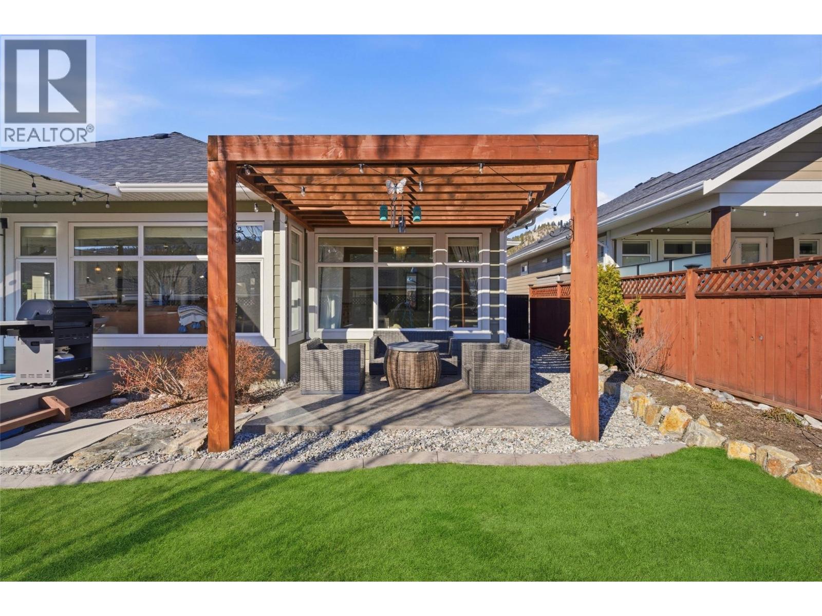 2110 Lawrence Avenue, Penticton, British Columbia  V2A 9G6 - Photo 16 - 10398651
