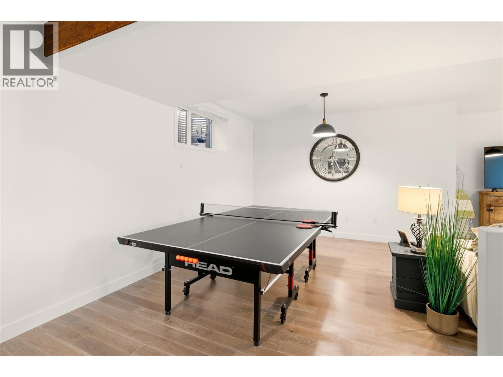 2110 Lawrence Avenue, Penticton, British Columbia  V2A 9G6 - Photo 37 - 10398651