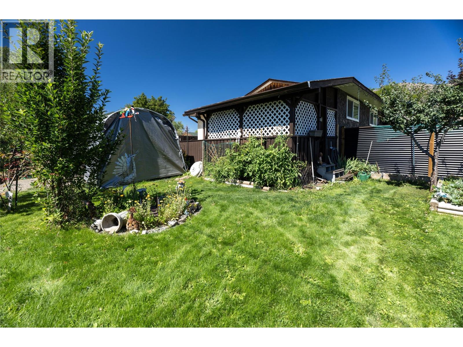 411 Gertrude Street, Midway, British Columbia  V0H 1M0 - Photo 9 - 10398715