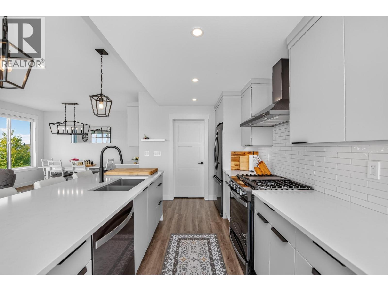 5120 Turtle Pond Court, Vernon, British Columbia  V1T 2T9 - Photo 17 - 10398675