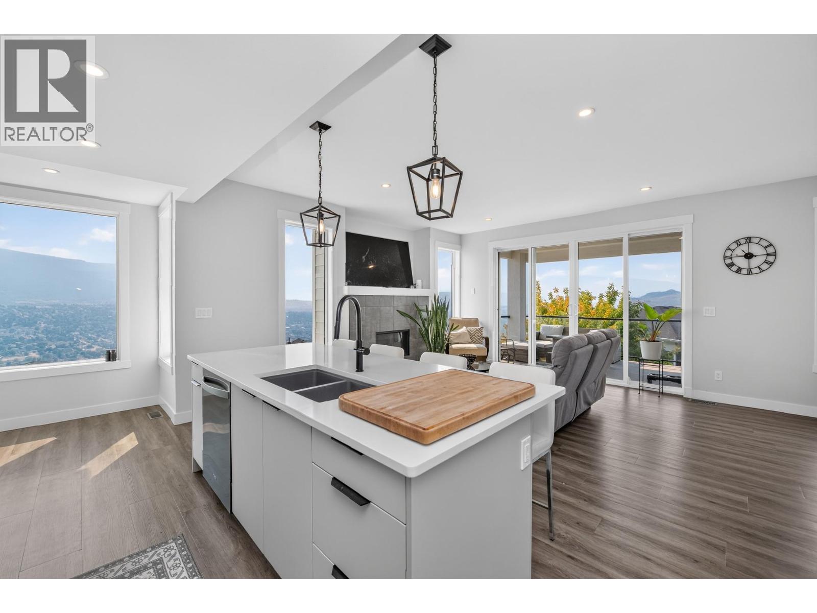 5120 Turtle Pond Court, Vernon, British Columbia  V1T 2T9 - Photo 19 - 10398675