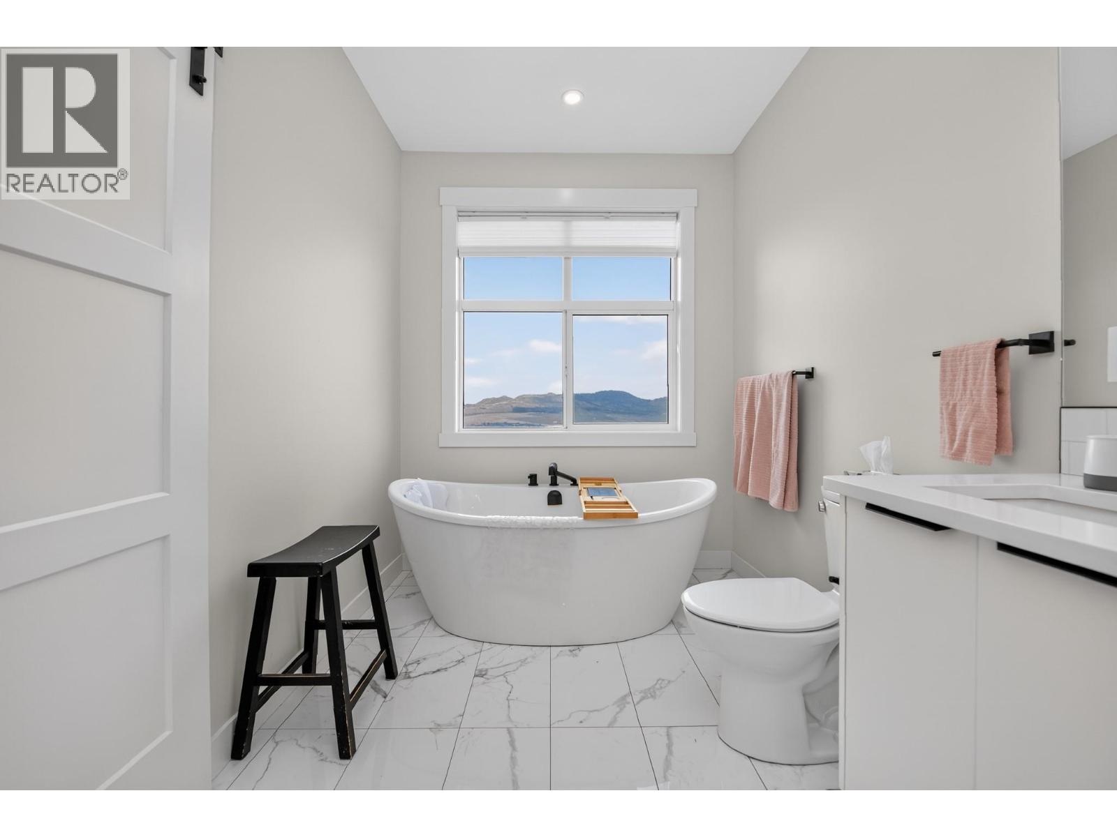 5120 Turtle Pond Court, Vernon, British Columbia  V1T 2T9 - Photo 43 - 10398675