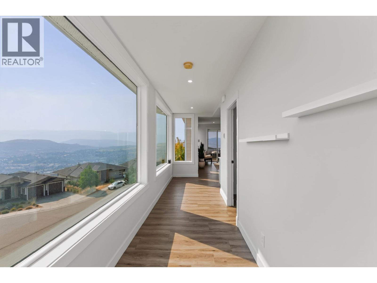 5120 Turtle Pond Court, Vernon, British Columbia  V1T 2T9 - Photo 7 - 10398675