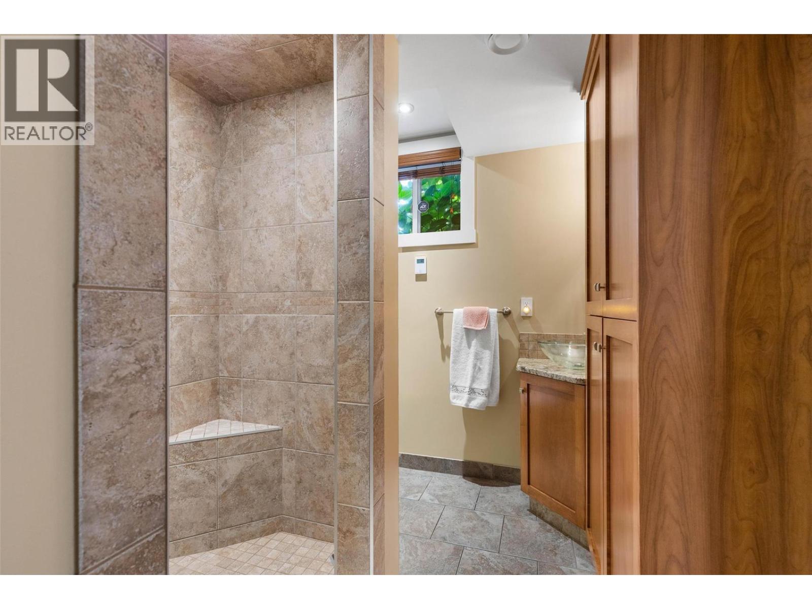 1409 + 1429 Teasdale Road, Kelowna, British Columbia  V1P 1C8 - Photo 35 - 10398387