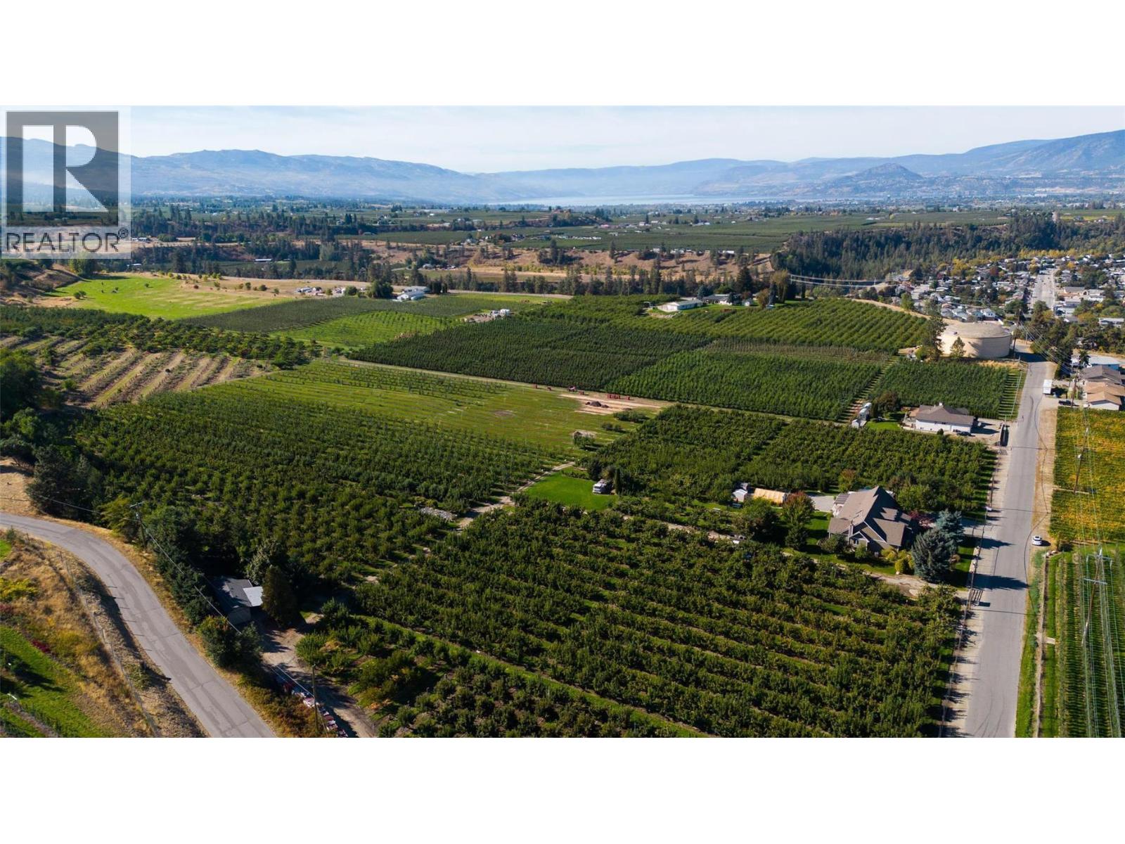 1409 + 1429 Teasdale Road, Kelowna, British Columbia  V1P 1C8 - Photo 4 - 10398387