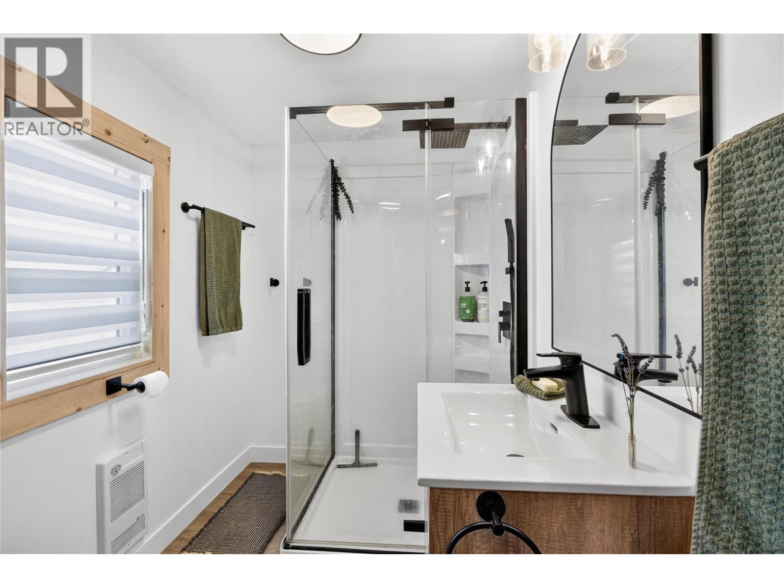 499 Westminster Avenue W, Penticton, British Columbia  V2A 1K4 - Photo 12 - 10398255