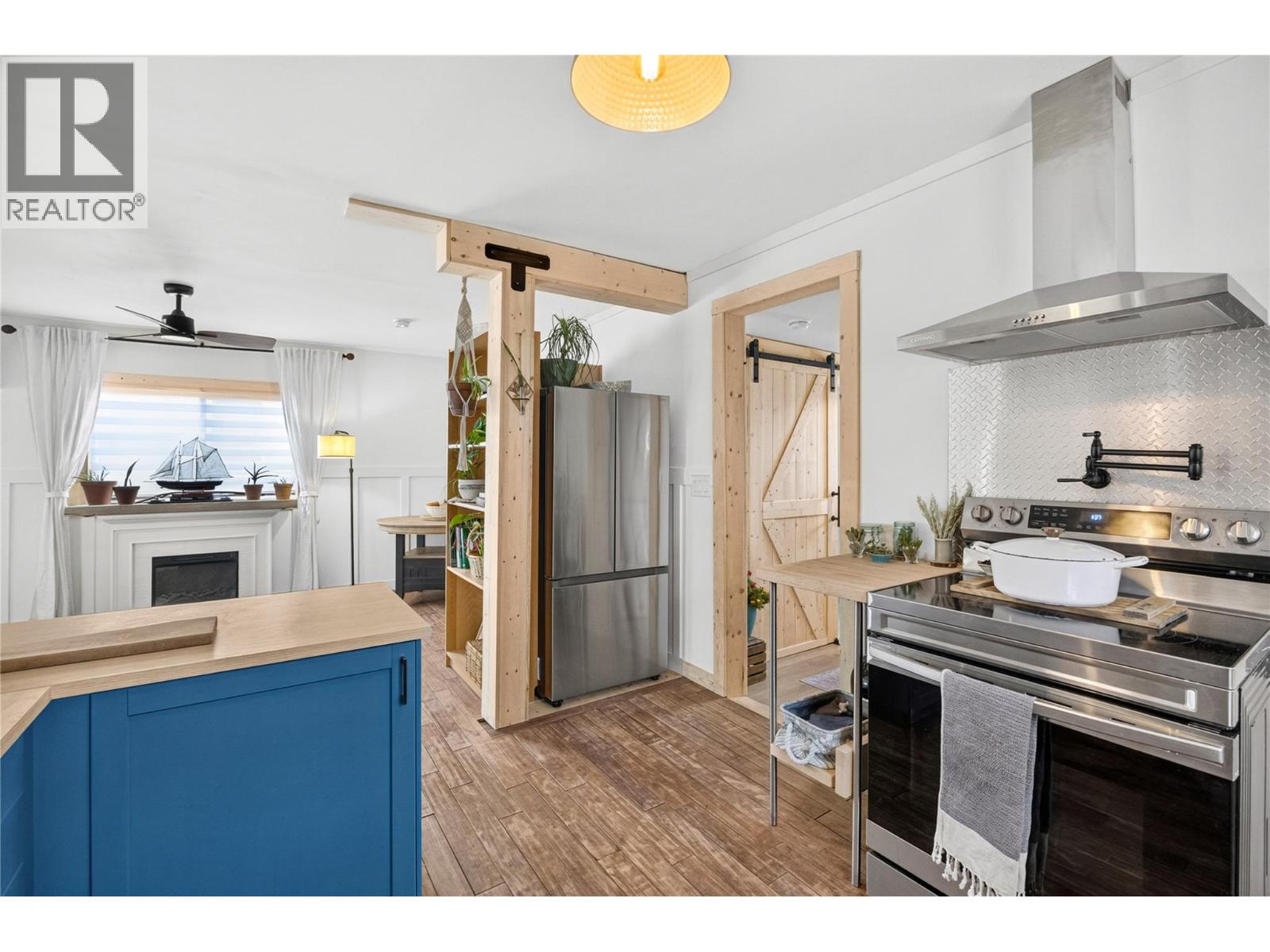 499 Westminster Avenue W, Penticton, British Columbia  V2A 1K4 - Photo 6 - 10398255