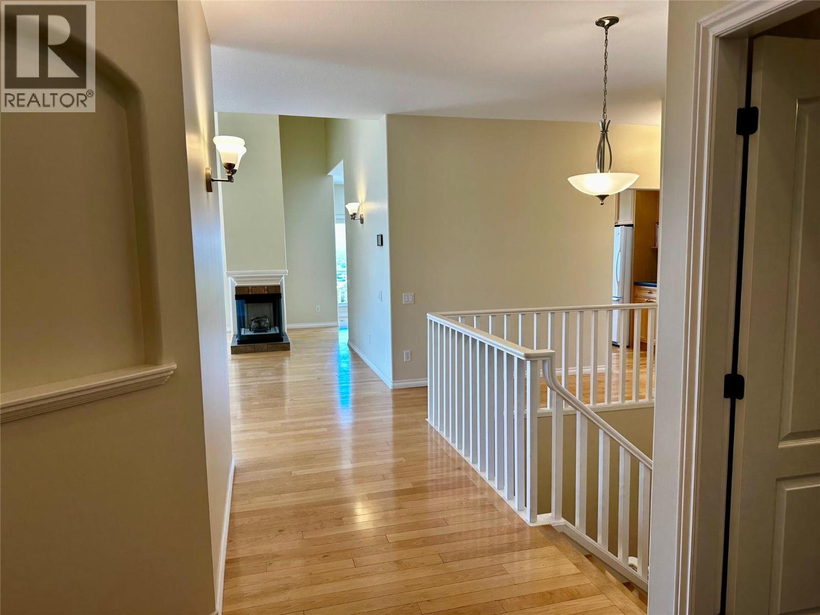 880 Christina Place Unit# 21, Kelowna, British Columbia  V1V 1S4 - Photo 3 - 10398555