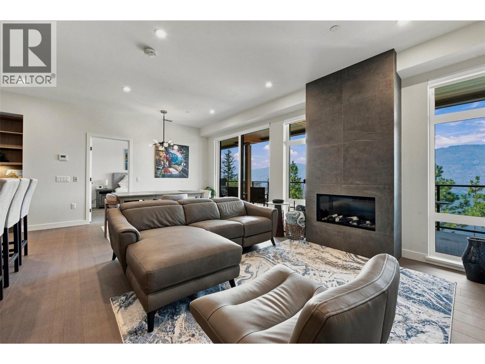 9652 Benchland Drive Unit# 307, Lake Country, British Columbia  V4V 0C4 - Photo 1 - 10398275