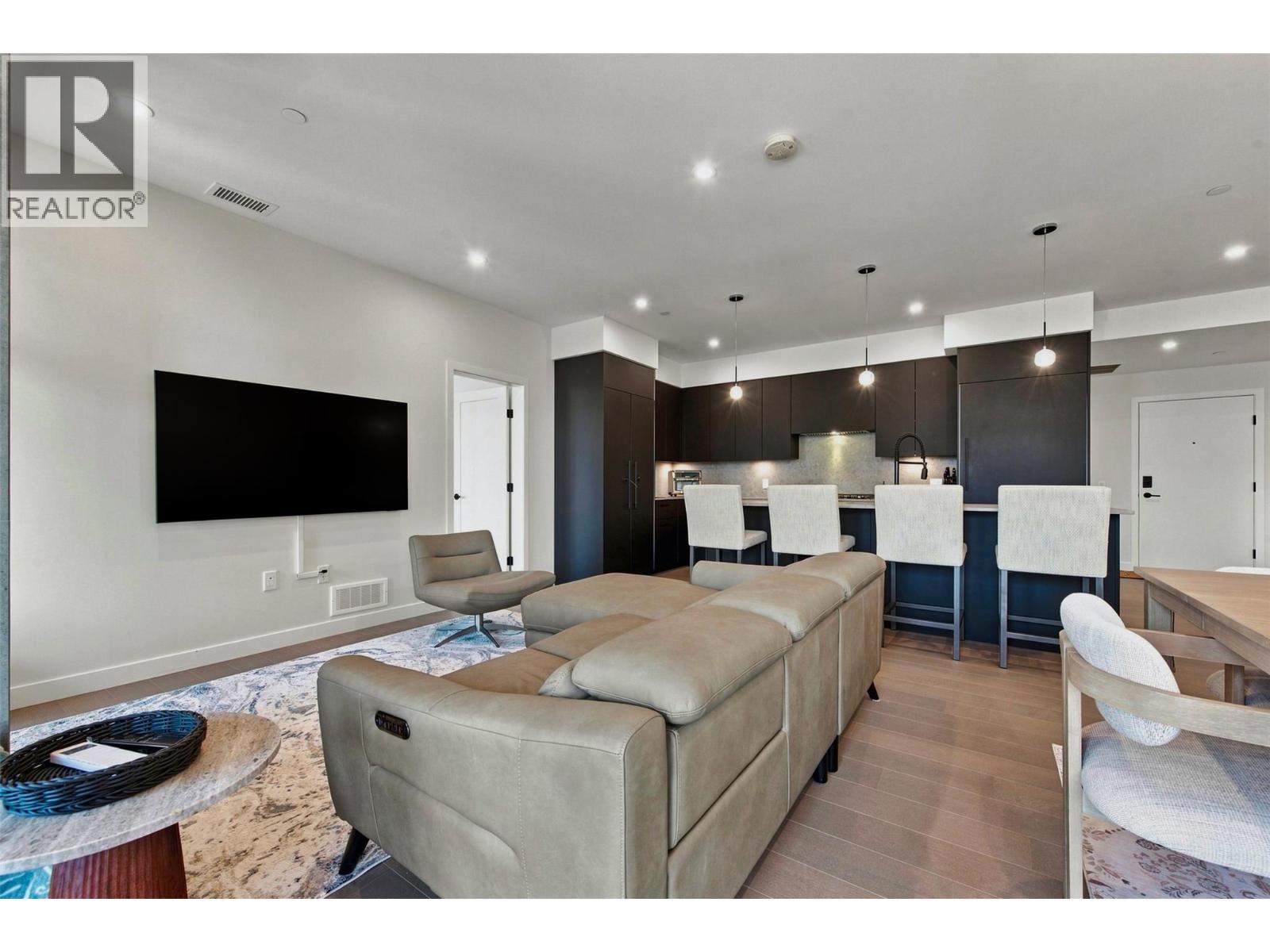 9652 Benchland Drive Unit# 307, Lake Country, British Columbia  V4V 0C4 - Photo 8 - 10398275