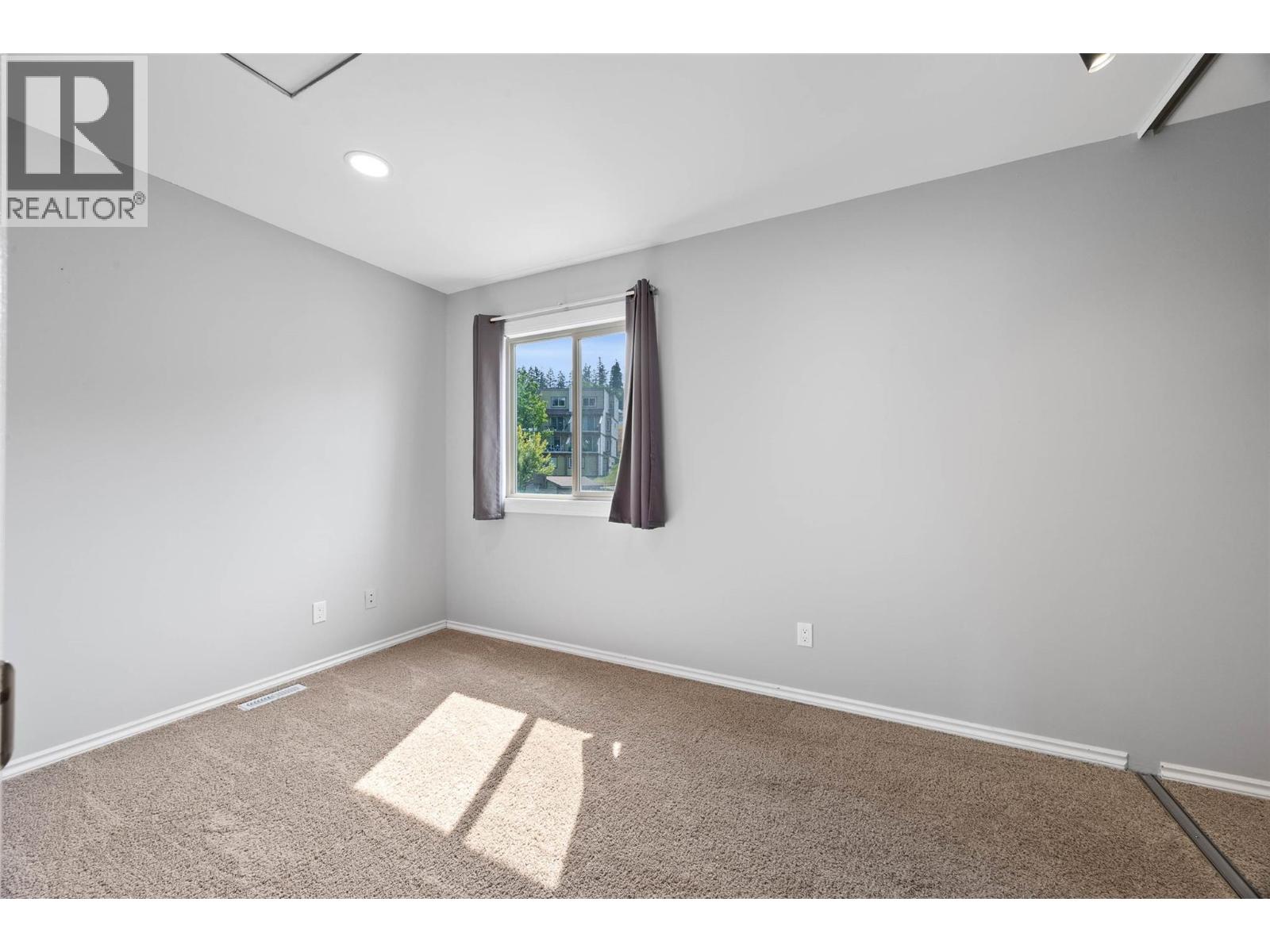 1750 Summit Drive Unit# 26, Kamloops, British Columbia  V2E 1Y1 - Photo 15 - 10398157