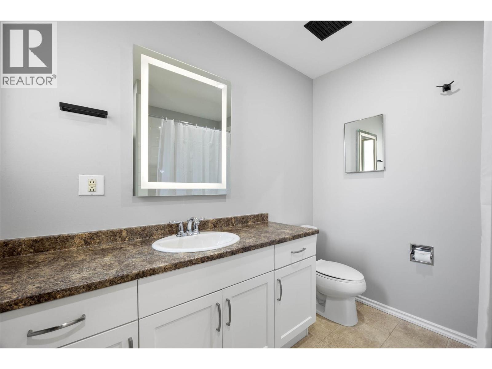 1750 Summit Drive Unit# 26, Kamloops, British Columbia  V2E 1Y1 - Photo 16 - 10398157