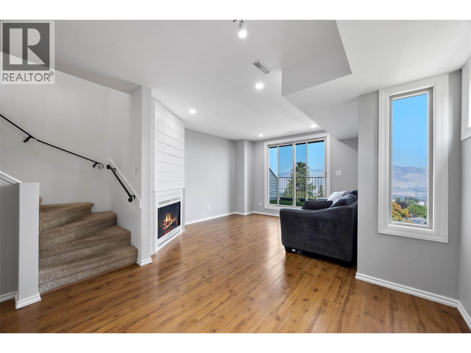 1750 Summit Drive Unit# 26, Kamloops, British Columbia  V2E 1Y1 - Photo 6 - 10398157