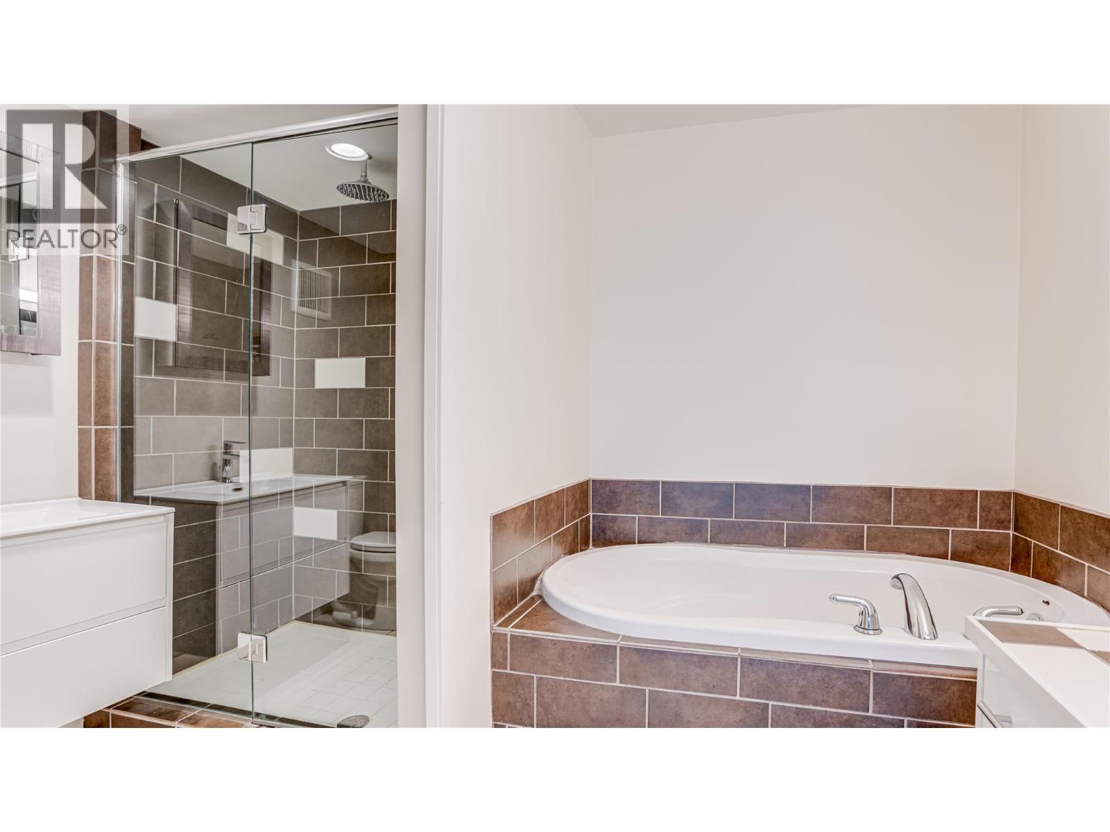 737 Leon Avenue Unit# 1401, Kelowna, British Columbia  V1Y 8L6 - Photo 27 - 10396434