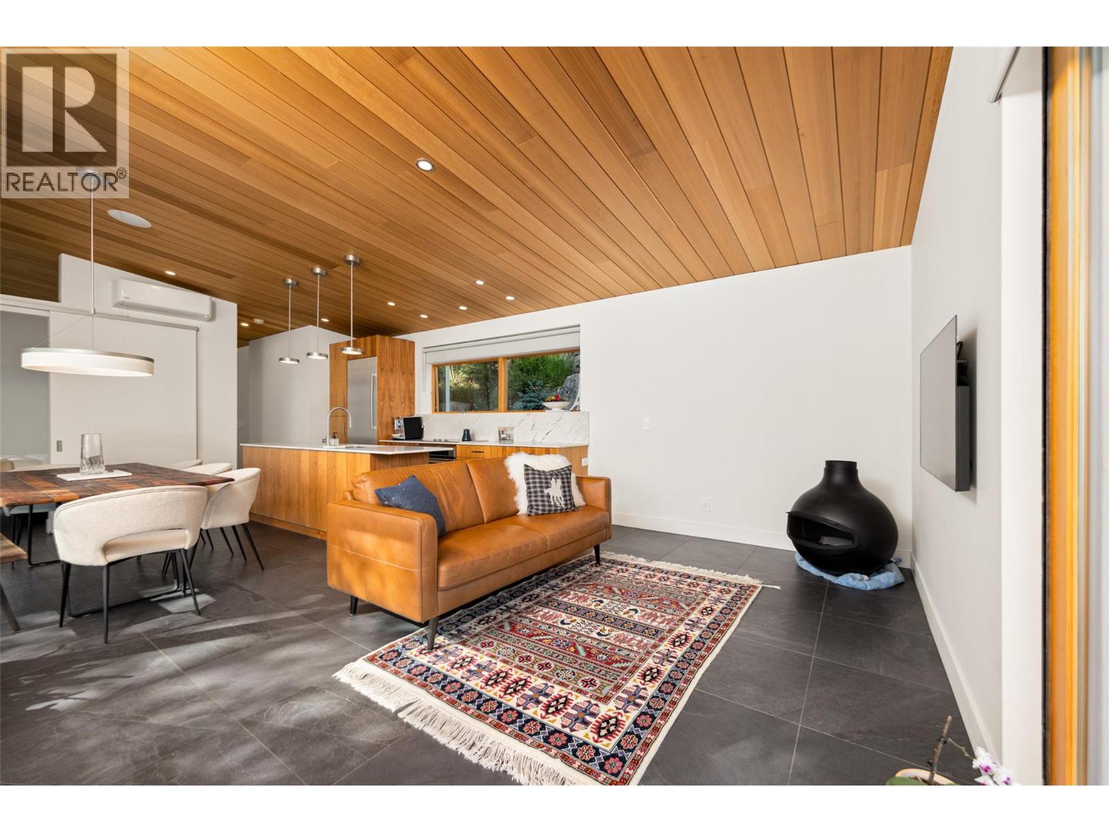 7650 Finch Road, Lake Country, British Columbia  V4V 1M9 - Photo 74 - 10387080