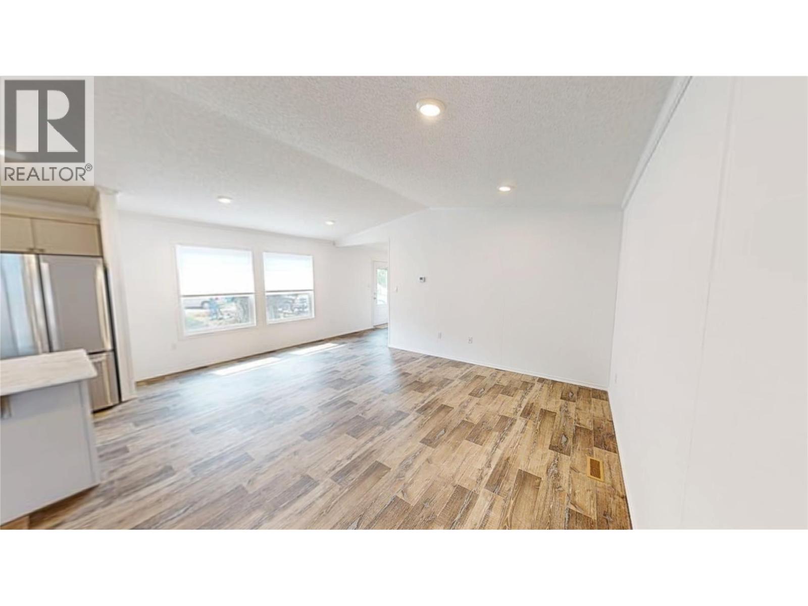 100 Industrial Road Unit# 43, Sparwood, British Columbia  V0B 2G1 - Photo 10 - 10398694