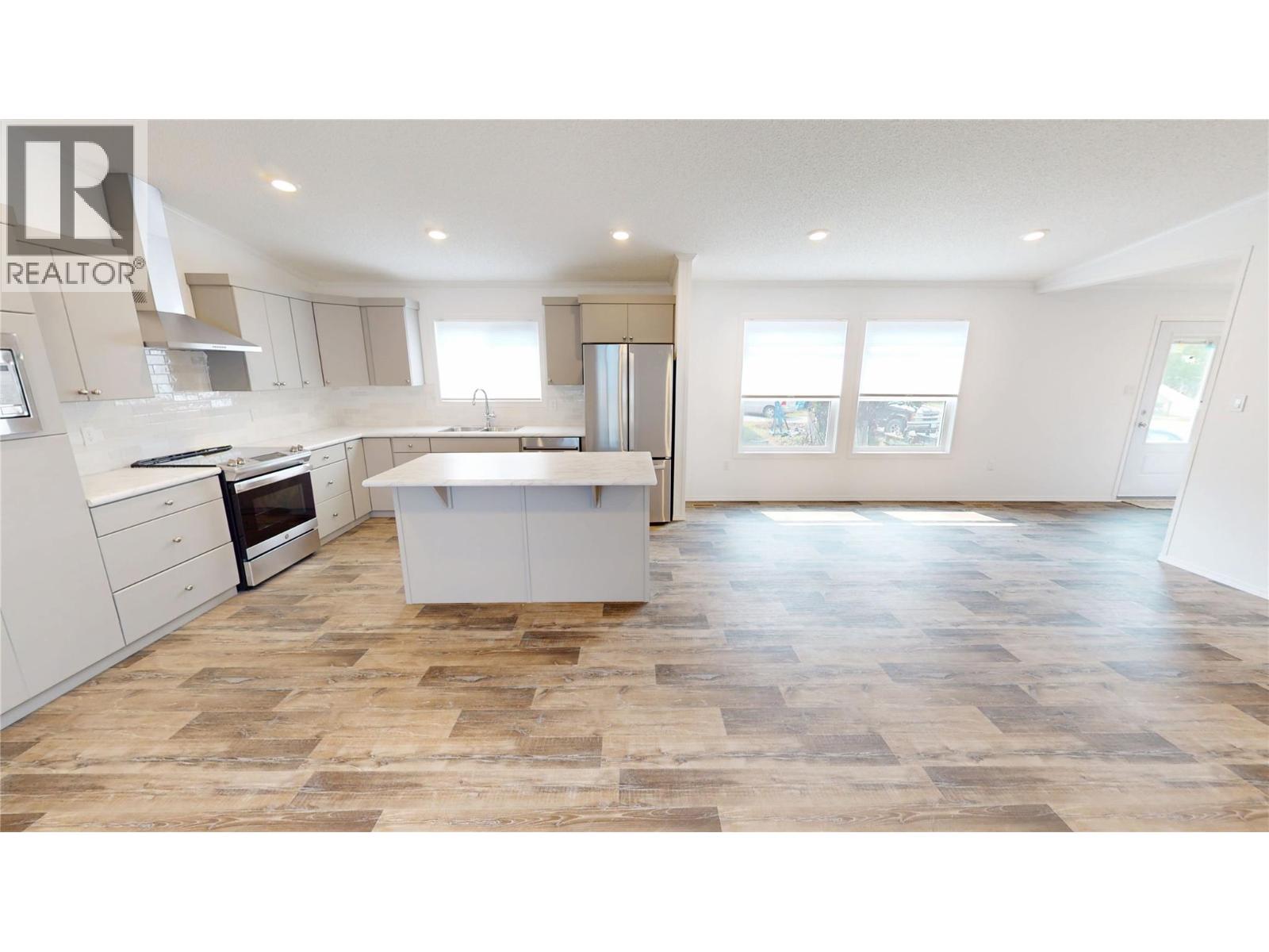 100 Industrial Road Unit# 43, Sparwood, British Columbia  V0B 2G1 - Photo 4 - 10398694