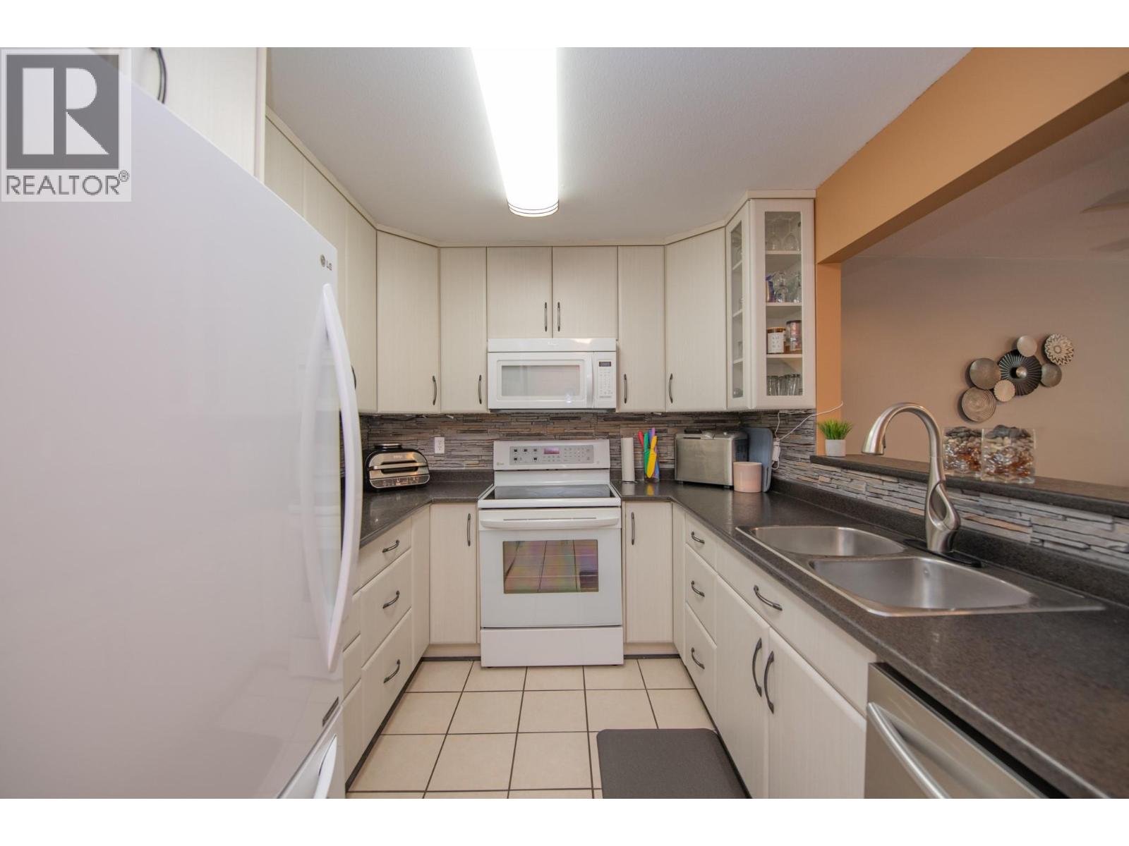 1607 43 Avenue Unit# 202, Vernon, British Columbia  V1T 9R9 - Photo 14 - 10398565