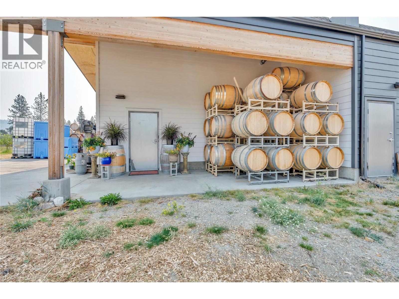4112 Mclean Creek Road, Okanagan Falls, British Columbia  V0H 1R1 - Photo 6 - 10398670