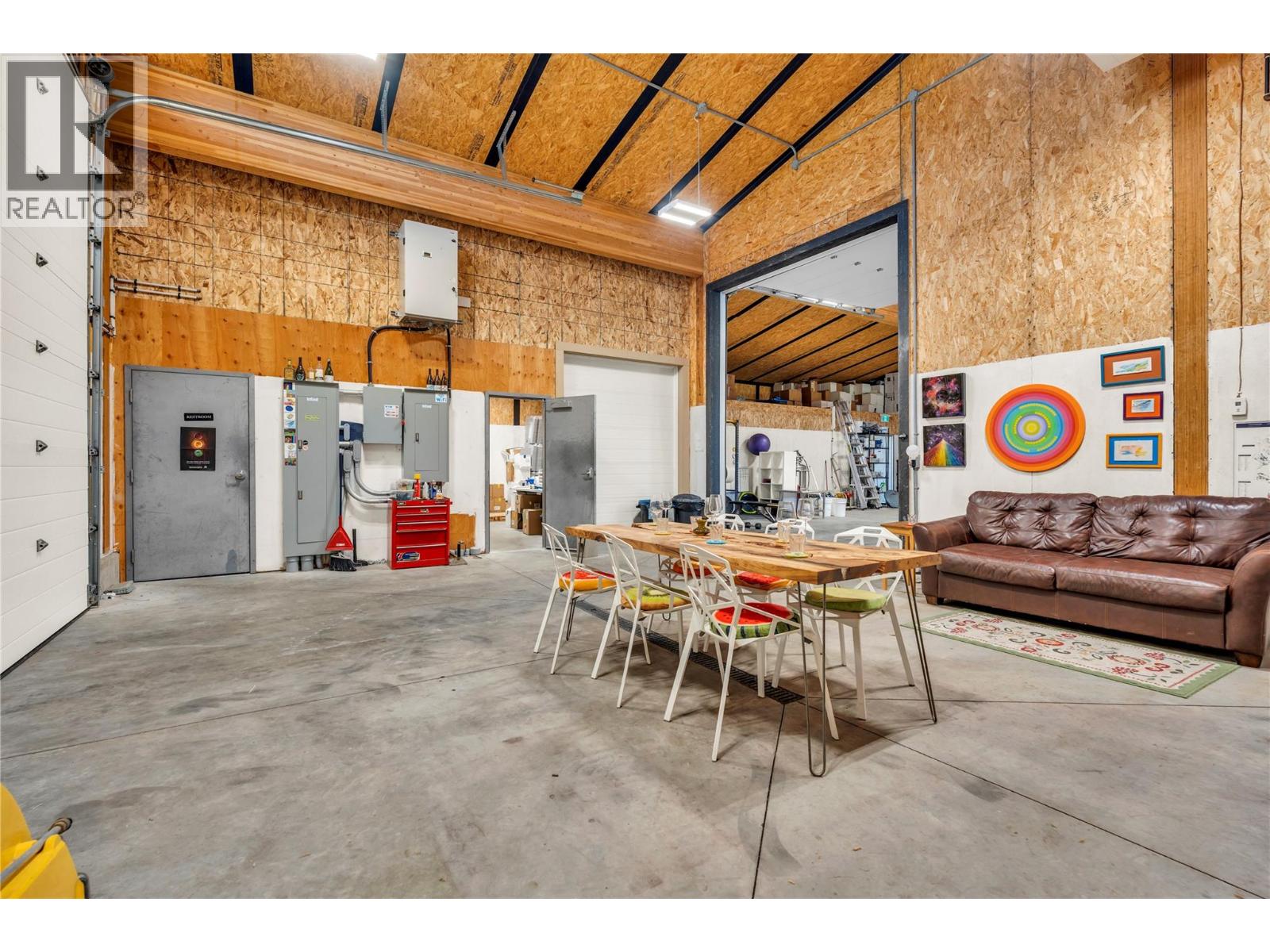 4112 Mclean Creek Road, Okanagan Falls, British Columbia  V0H 1R1 - Photo 11 - 10398637