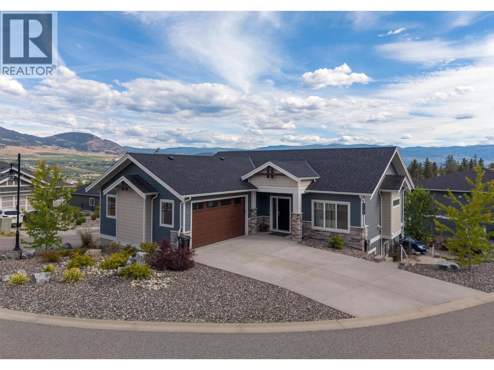 741 Yorkville Street, Kelowna, British Columbia  V1V 0A9 - Photo 1 - 10398718