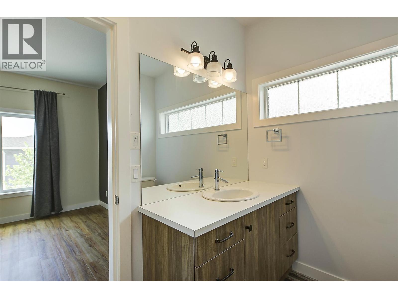 741 Yorkville Street, Kelowna, British Columbia  V1V 0A9 - Photo 25 - 10398718