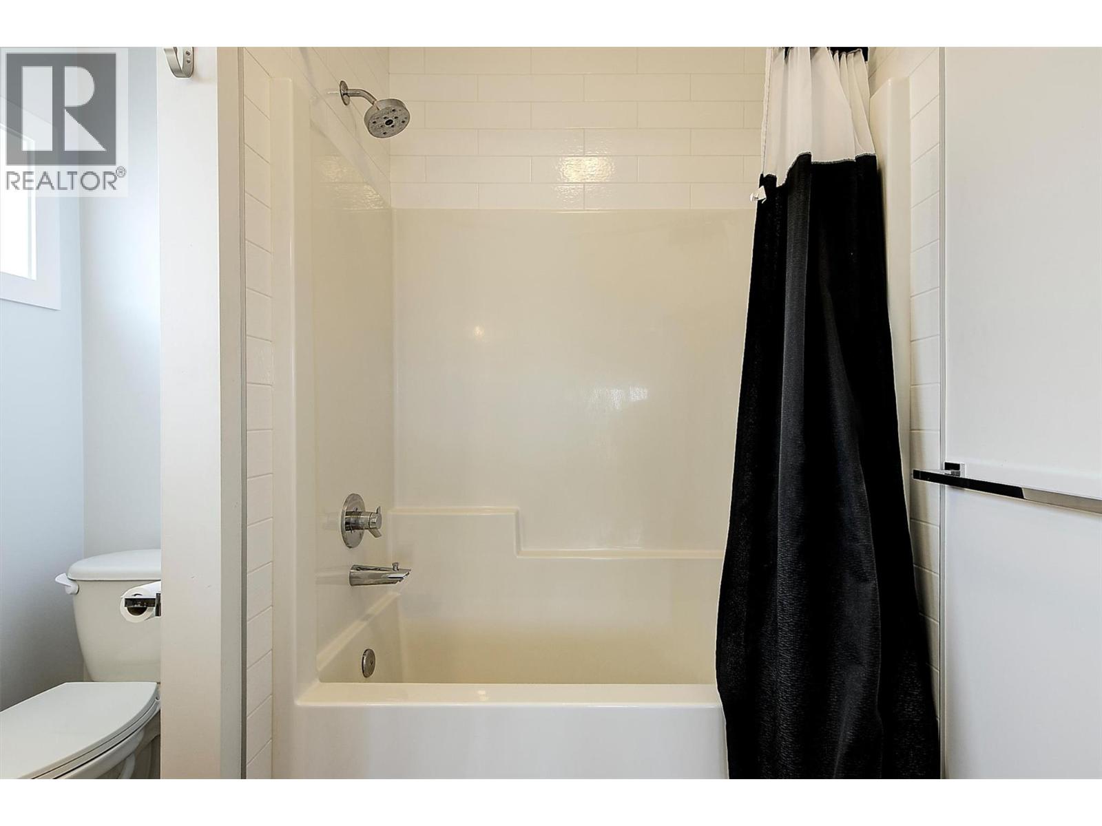 741 Yorkville Street, Kelowna, British Columbia  V1V 0A9 - Photo 28 - 10398718