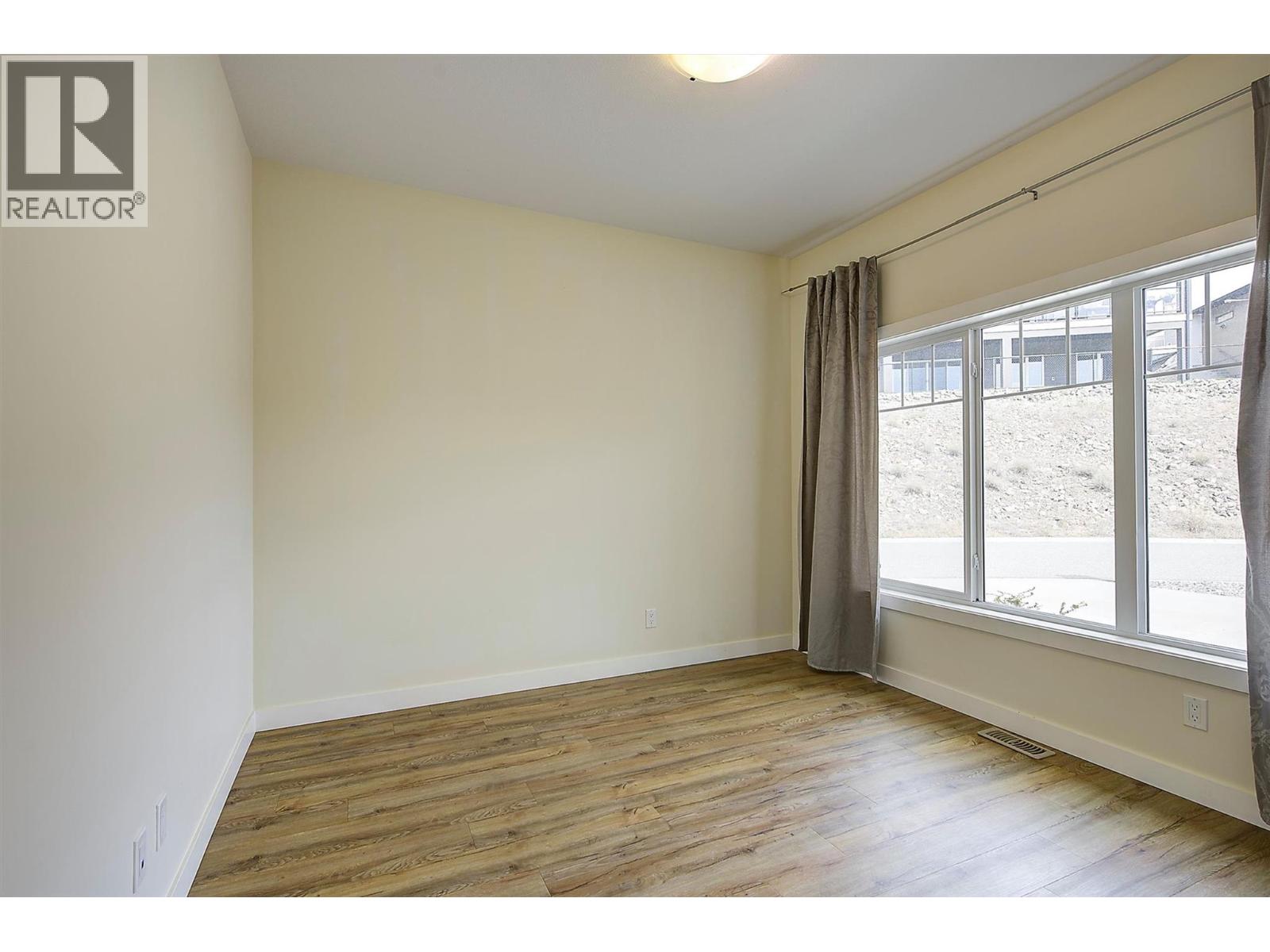 741 Yorkville Street, Kelowna, British Columbia  V1V 0A9 - Photo 36 - 10398718