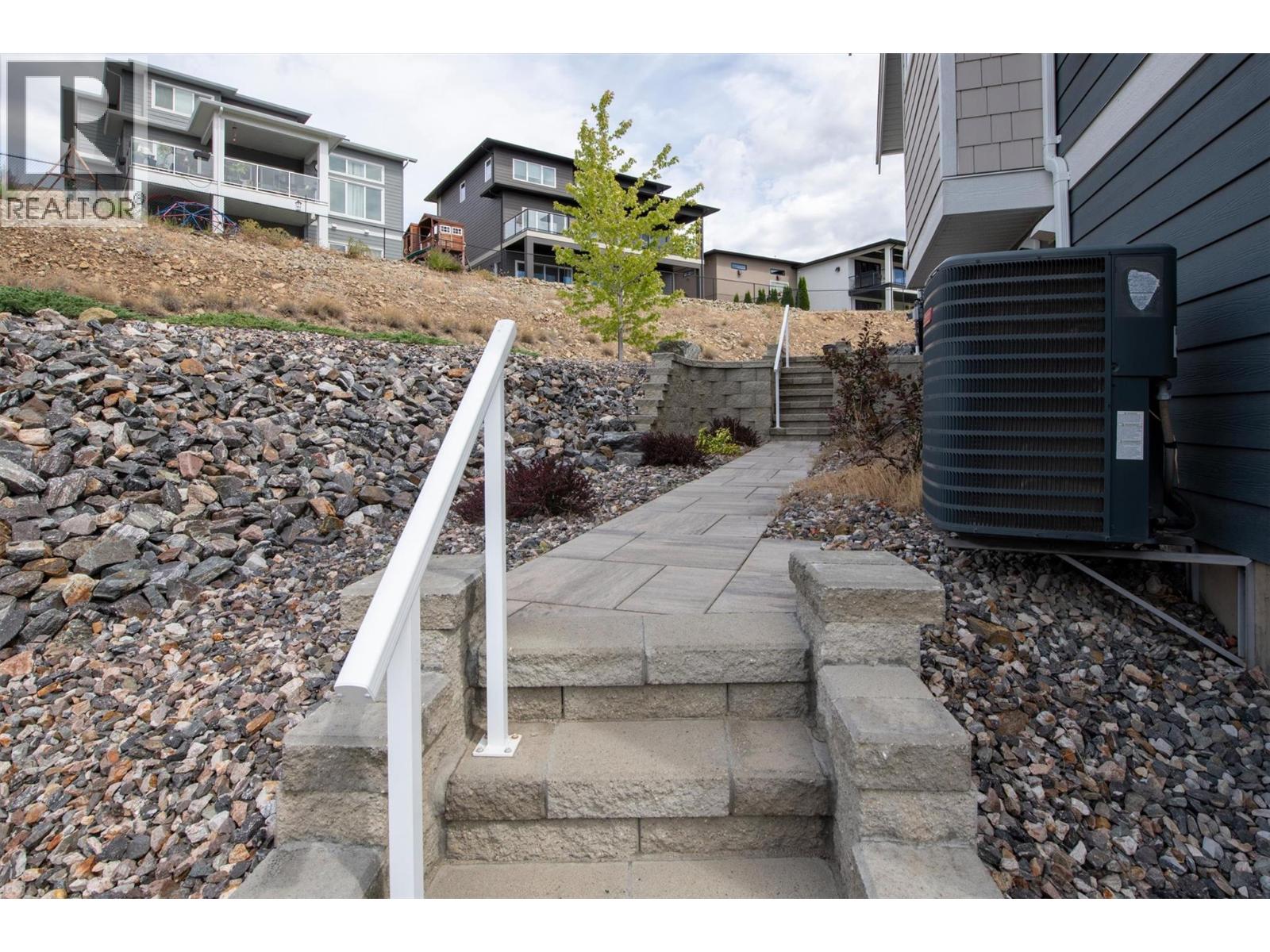741 Yorkville Street, Kelowna, British Columbia  V1V 0A9 - Photo 45 - 10398718