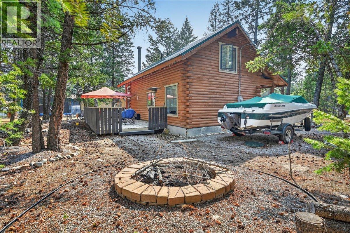 5422 Dutch Creek Road, Fairmont Hot Springs, British Columbia  V0B 1L2 - Photo 1 - 10398413
