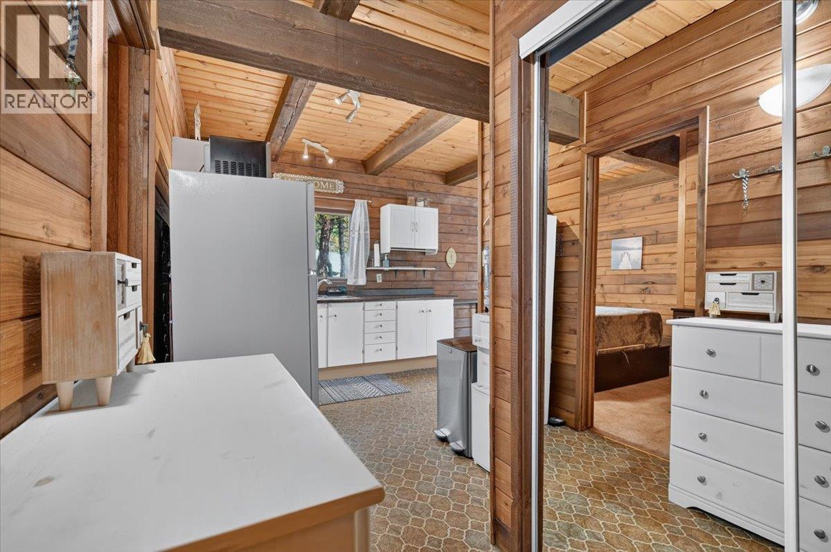 5422 Dutch Creek Road, Fairmont Hot Springs, British Columbia  V0B 1L2 - Photo 21 - 10398413