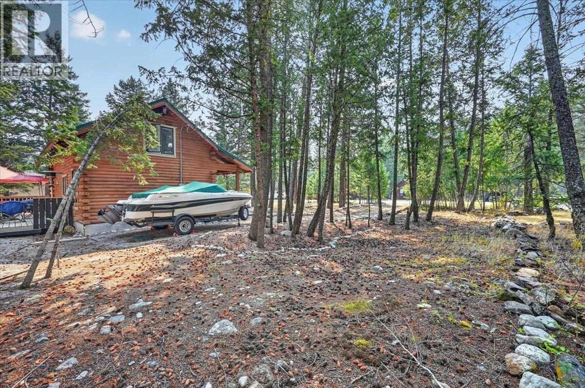 5422 Dutch Creek Road, Fairmont Hot Springs, British Columbia  V0B 1L2 - Photo 33 - 10398413