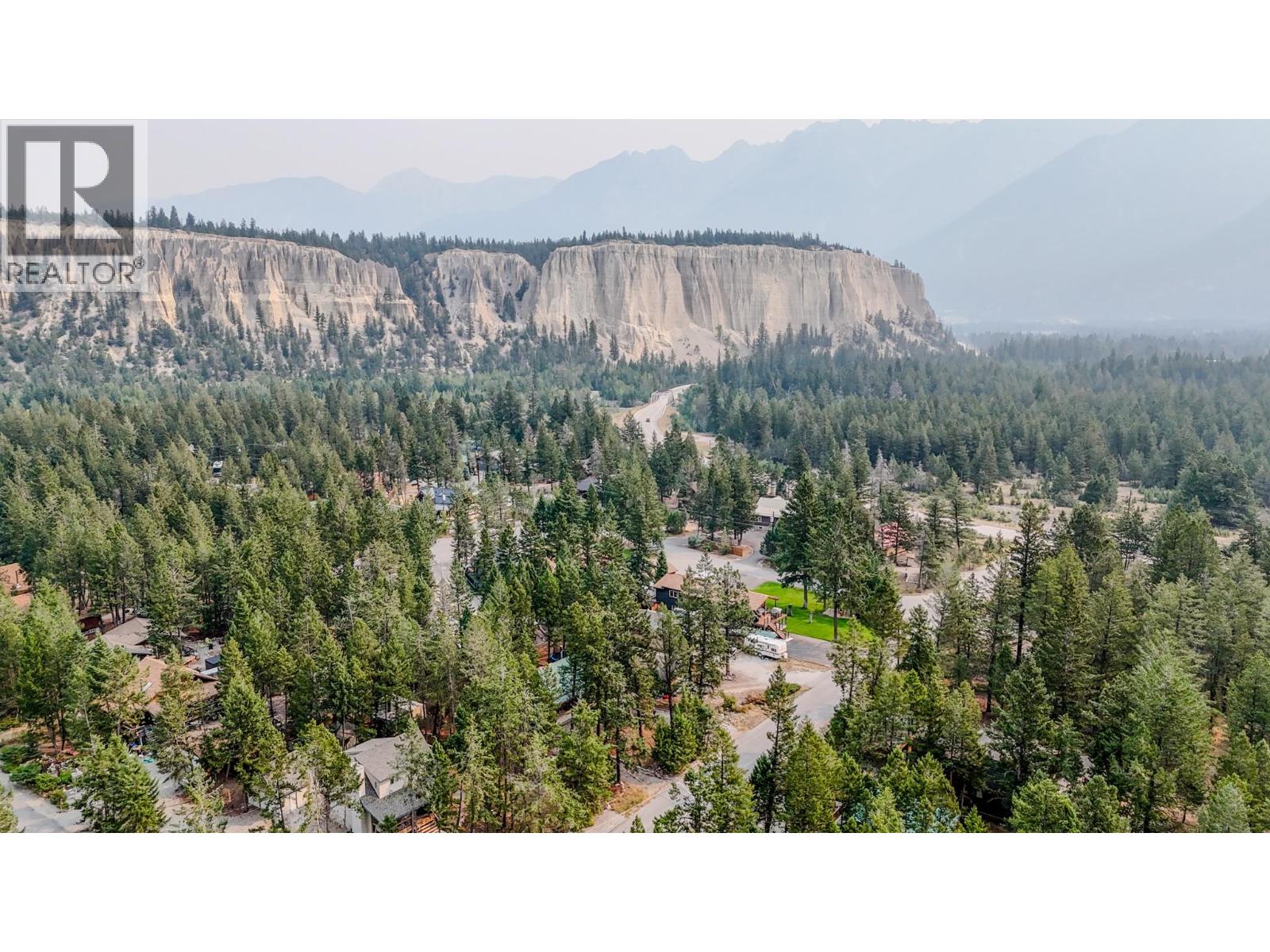 5422 Dutch Creek Road, Fairmont Hot Springs, British Columbia  V0B 1L2 - Photo 52 - 10398413