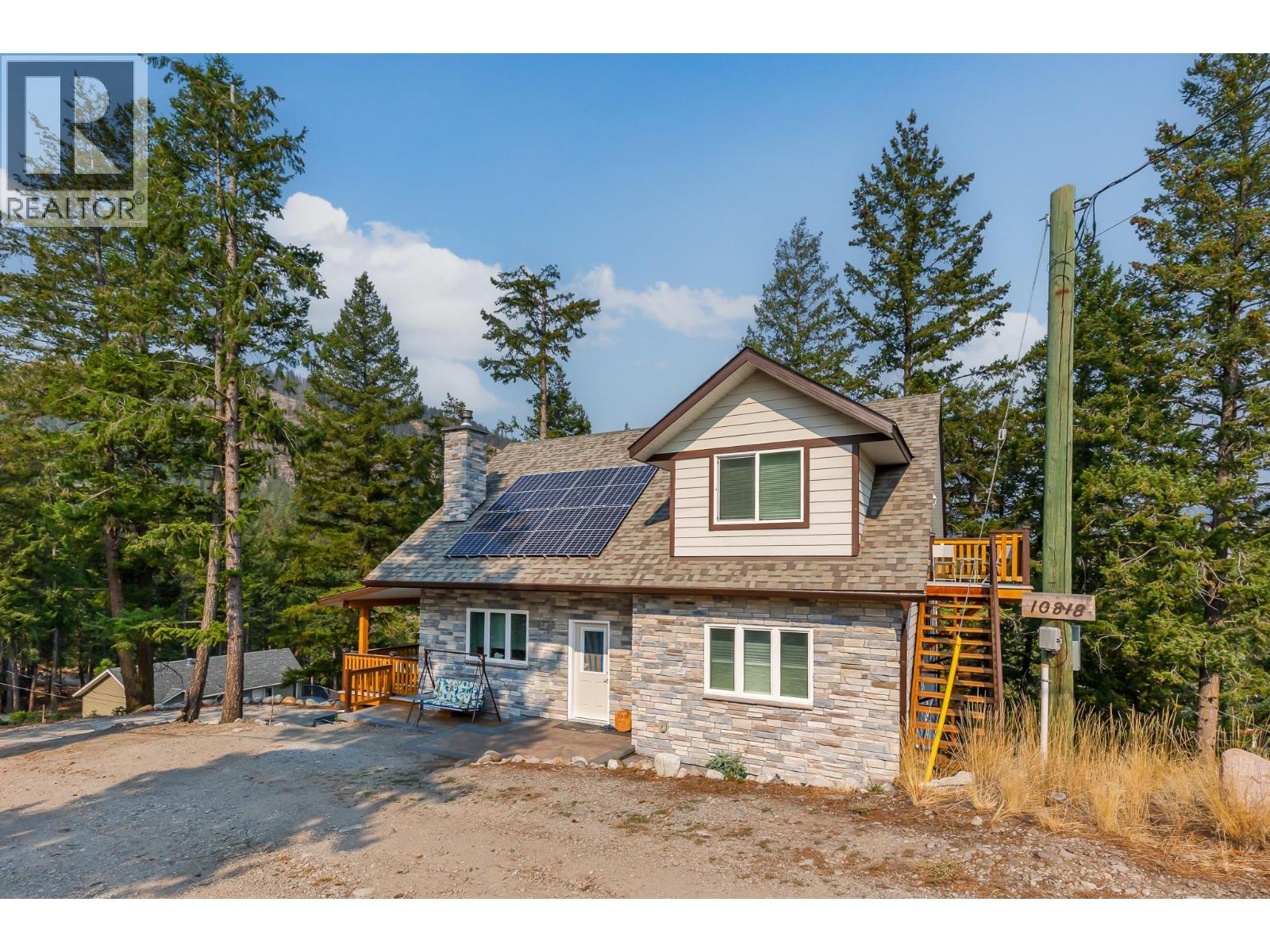 10818 Westshore Road, Vernon, British Columbia  V1H 2C3 - Photo 1 - 10398698