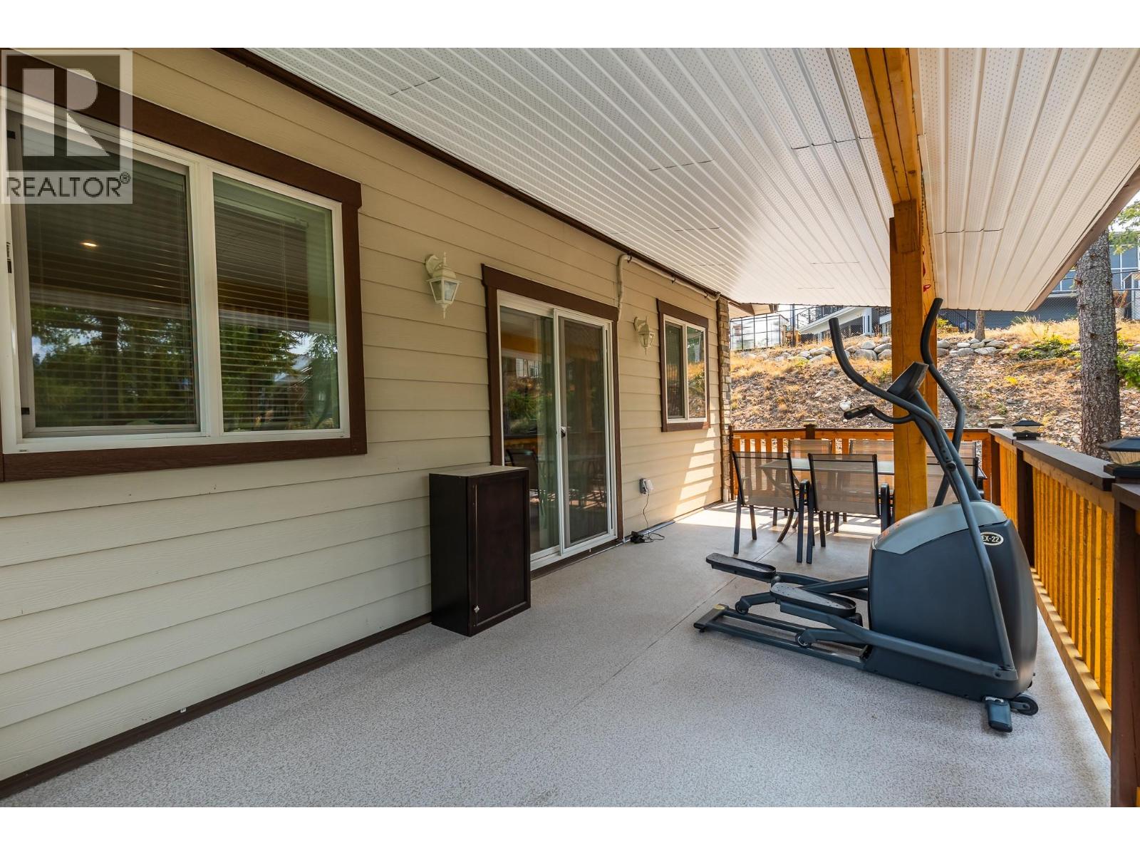 10818 Westshore Road, Vernon, British Columbia  V1H 2C3 - Photo 28 - 10398698