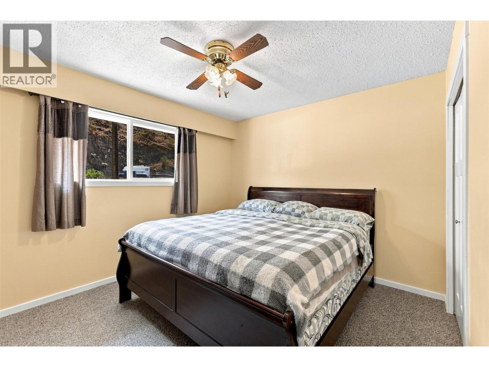 3957 Old Yellowhead Highway, Kamloops, British Columbia  V2H 1K6 - Photo 18 - 10396460