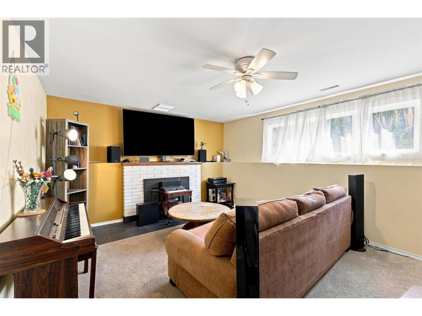 3957 Old Yellowhead Highway, Kamloops, British Columbia  V2H 1K6 - Photo 23 - 10396460